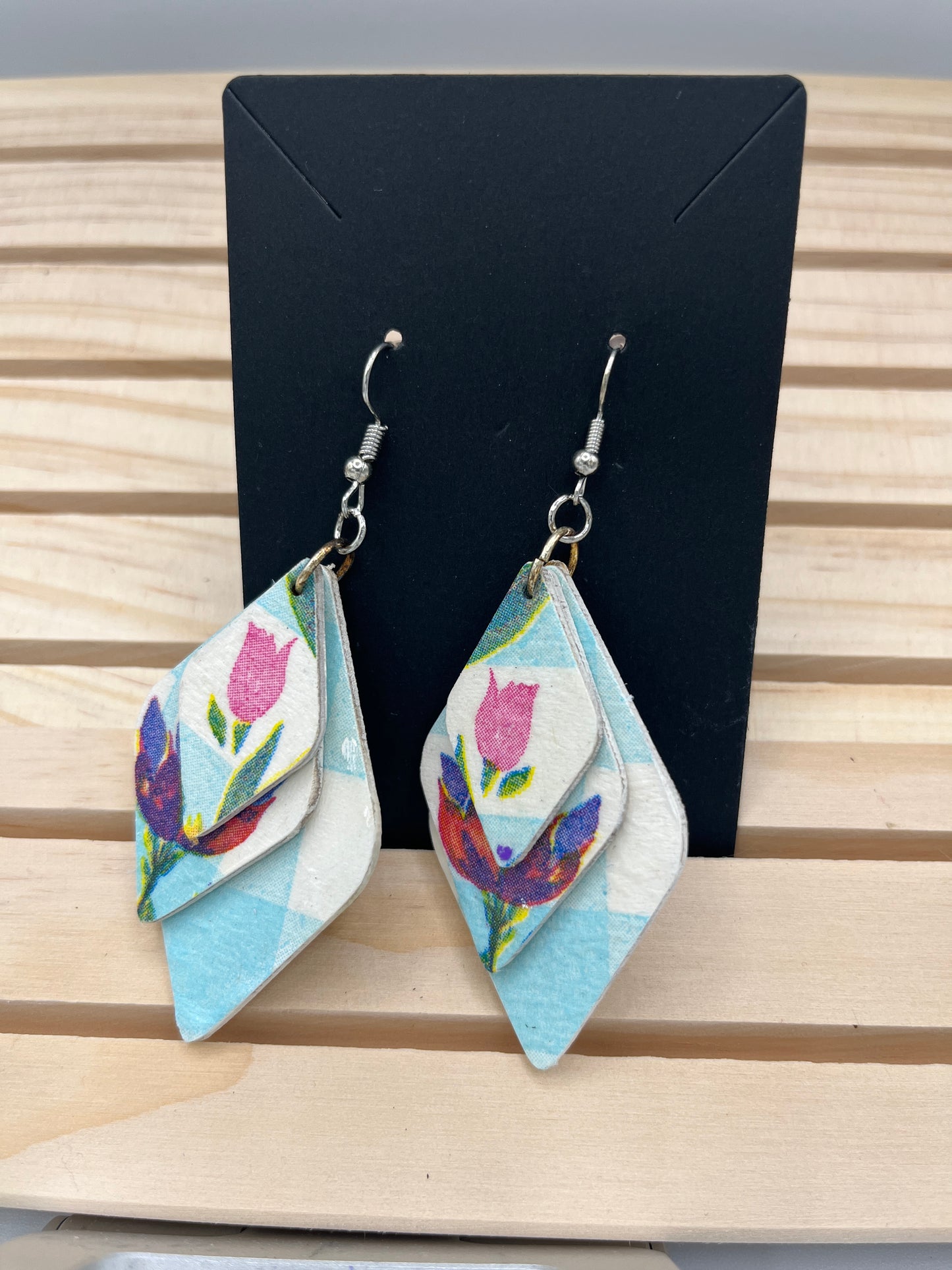 Tulip diamond shaped Earrings