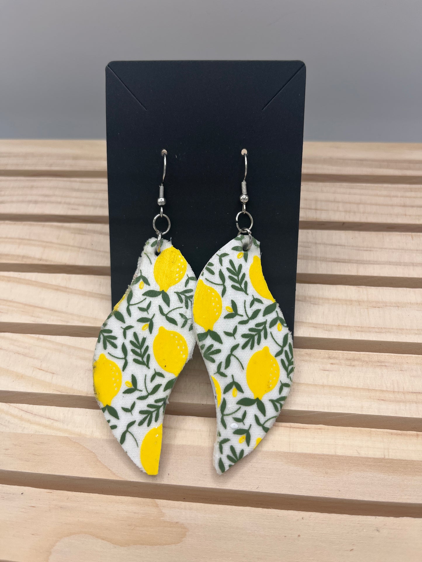 Lemon waves earrings
