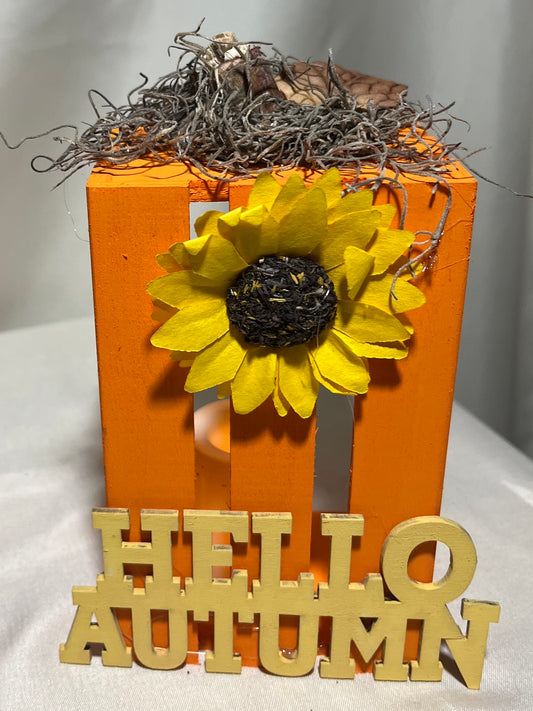 Hello Autumn Sunflower mini crate