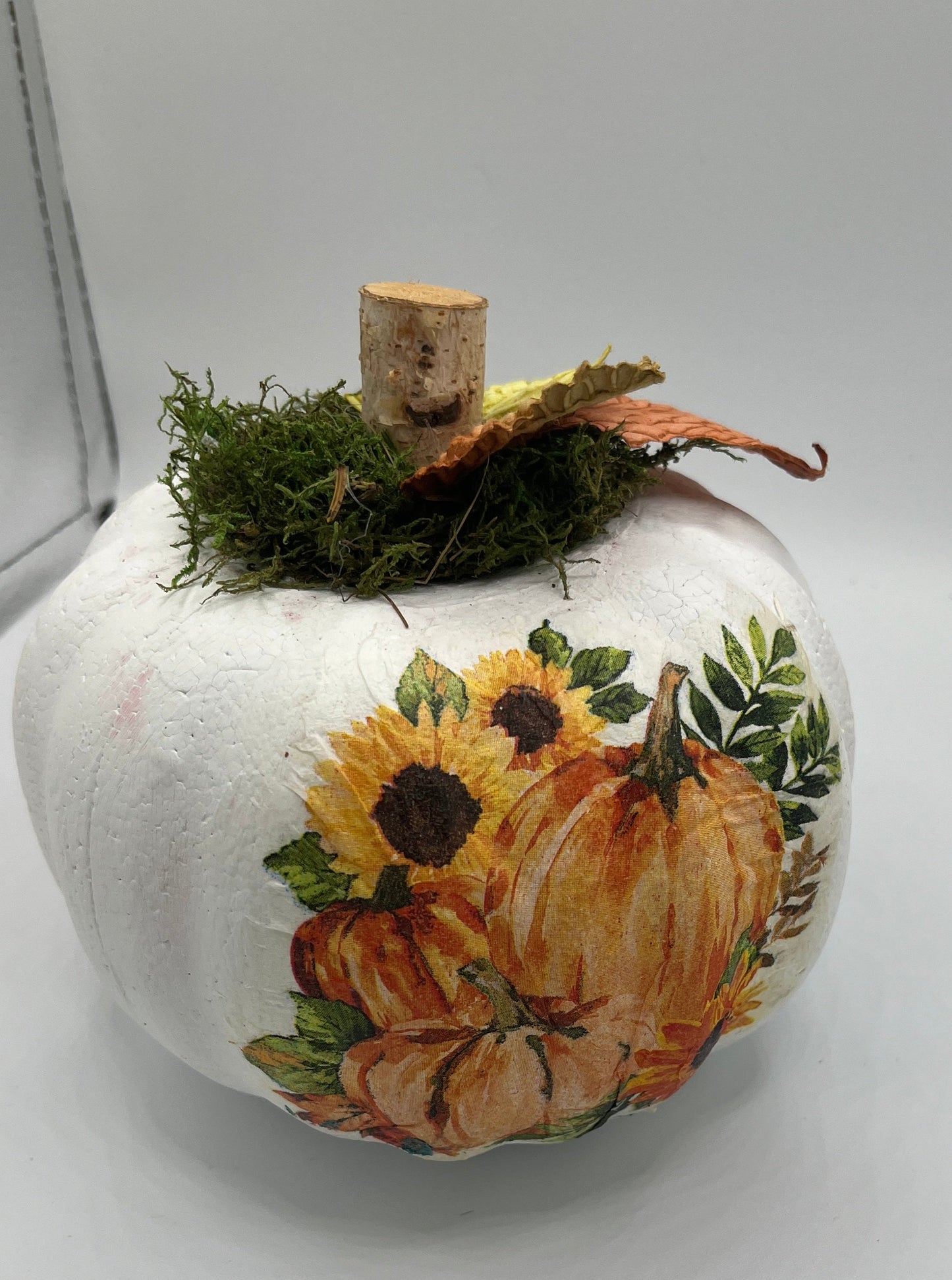 White Pumpkin with Sunflowers