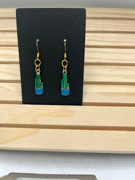 Cacti Earrings Green w/blue pots