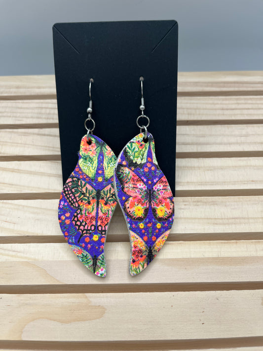 Butterfly wave shaped earrings