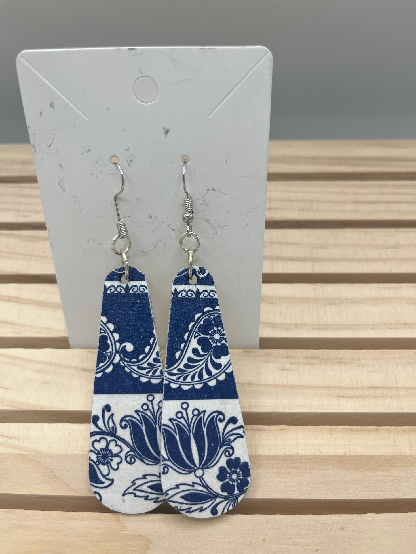 Blue and white long slender teardrops earrings