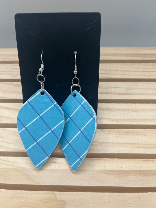 Blue plaid leaf shape designs