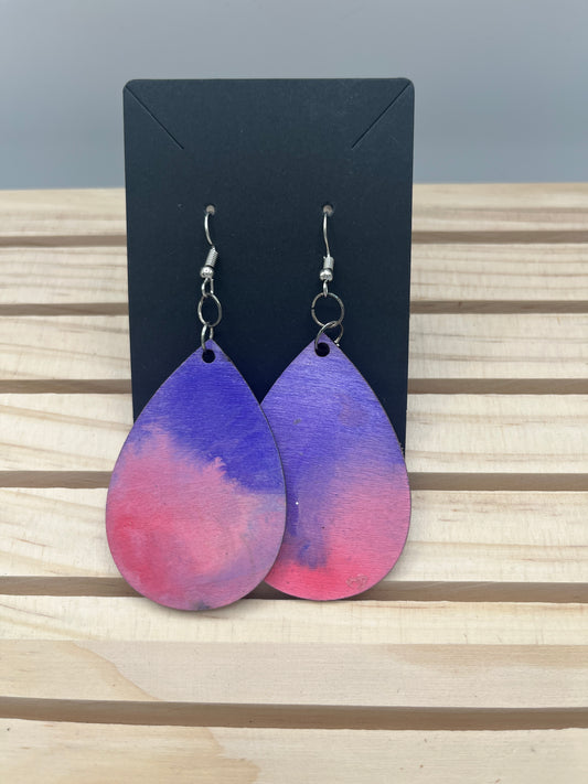 Purple to pink teardrop earrings