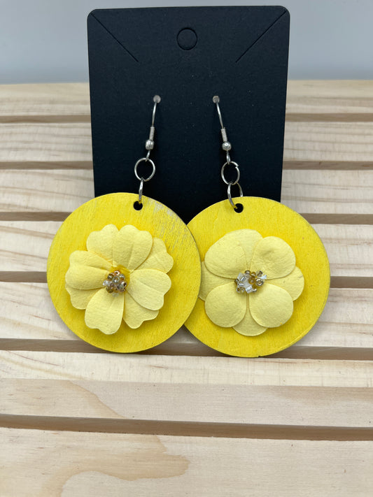 Yellow circular earrings with 3D flowers