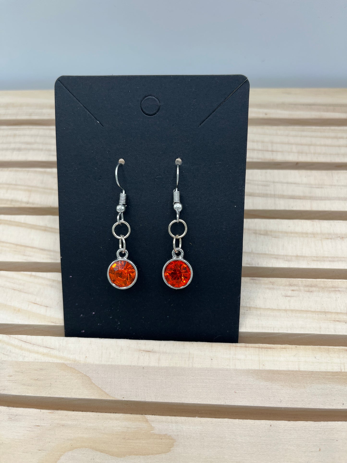 Silver Red round jemstone earrings