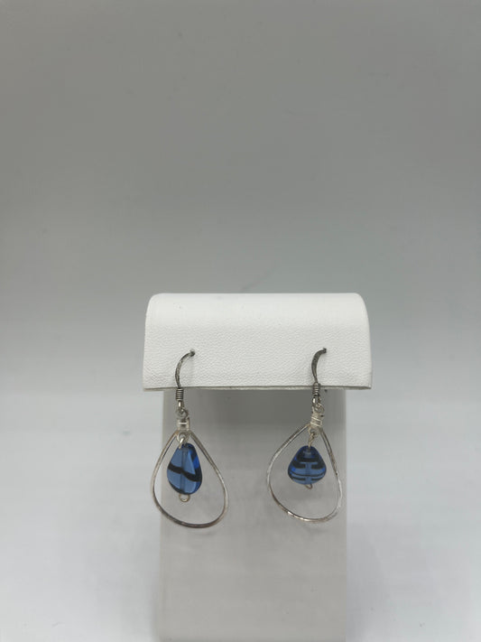 Cobalt and black bead teardrops earrings